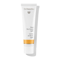 Dr. Hauschka Rose Day Cream Light: Hydrates, harmonizes and soothes Dr. Hauschka Rose Day Cream Light, rose cream, light face cream
