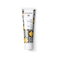 Dr. Hauschka Rose Day Cream Light: Hydrates, harmonizes and soothes Dr. Hauschka Rose Day Cream Light, rose cream, light face cream